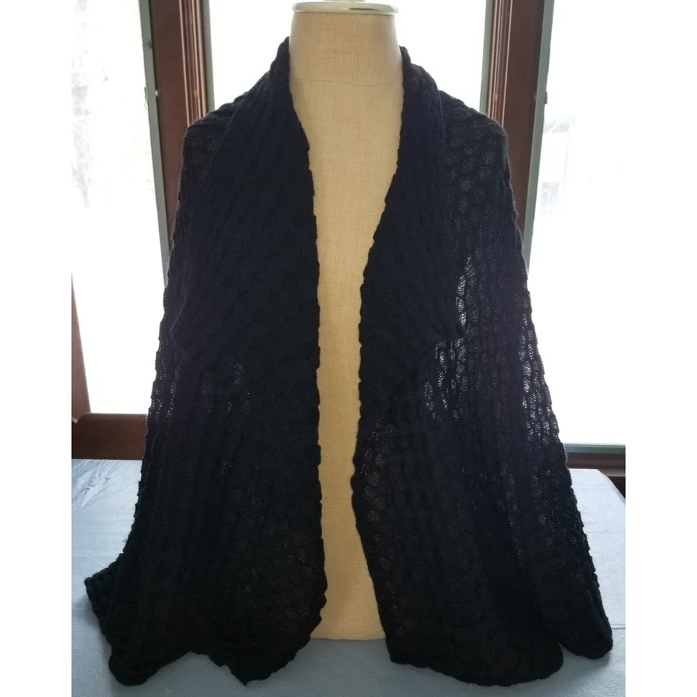 NWOT Women Sweater/Poncho-BEYOND THREADS-black 'Spontini Baby Alpaca Shrug'-L/XL